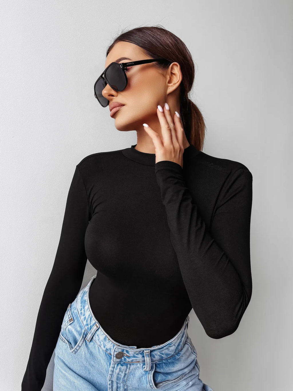 Olavoga Pelle Body fekete